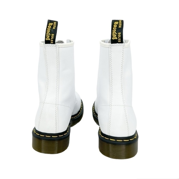 New Dr. Martens 1460/25057 Softy T Leather Lace-Up Boots White Women’s Size 10 - Picture 5 of 8